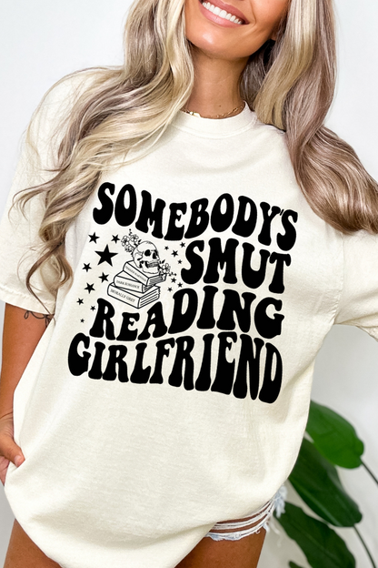 Somebody's Smut Reading Tee