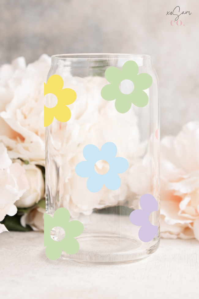 Retro Flowers Cold Color Changing Glass Can